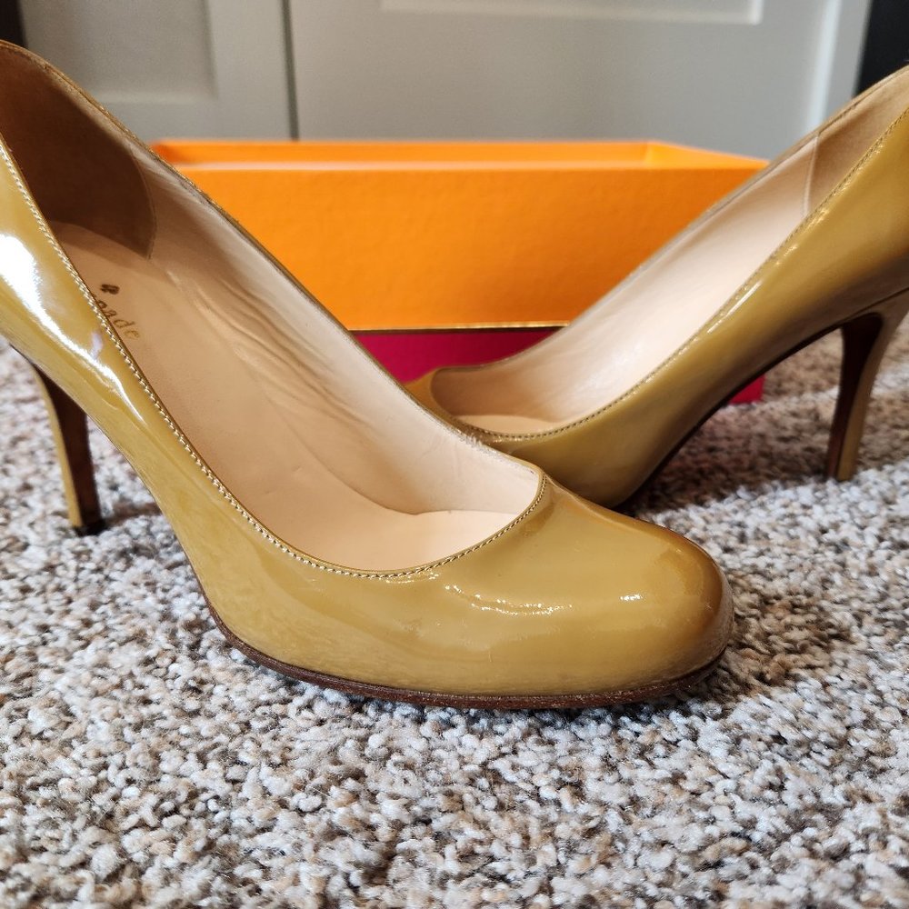 Kate Spade Karolina pumps